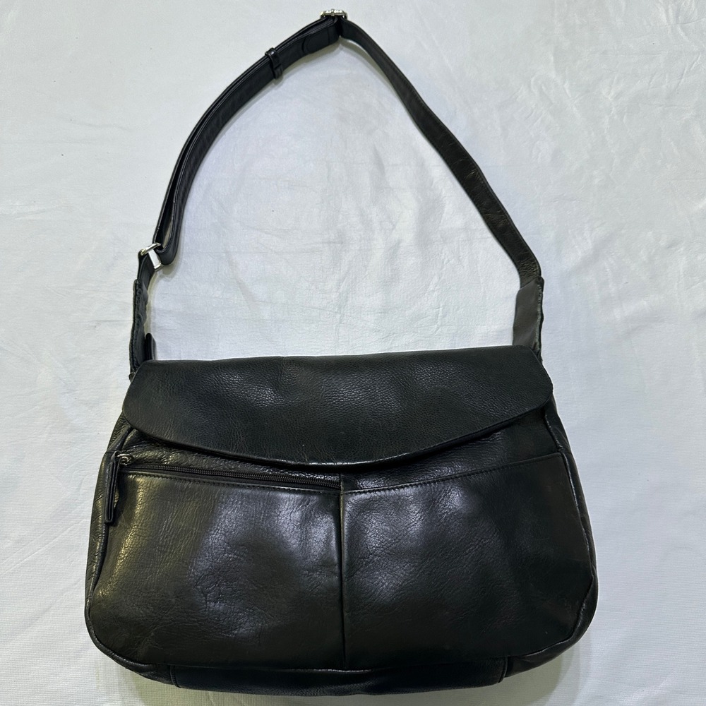Wilsons Leather Pelle Studio Black Pebbled Leather Crossbody Messenger Bag VTG